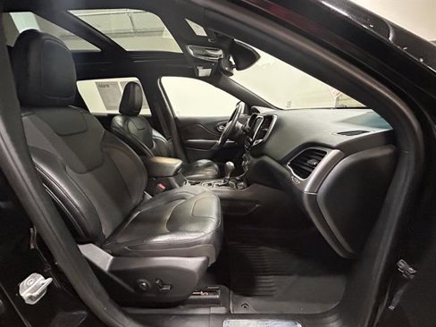Used 2019 Jeep Cherokee High Altitude image 20