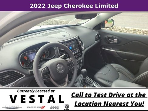 Used 2022 Jeep Cherokee Limited image 11