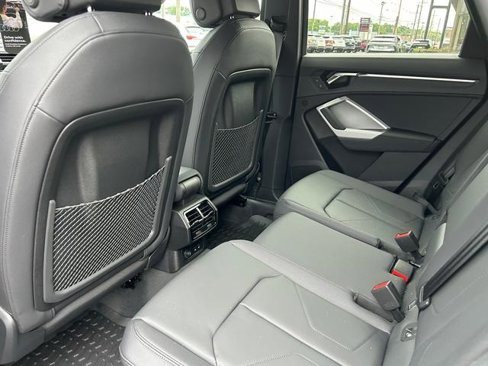 New 2025 Audi Q3 2.0T Premium image 12