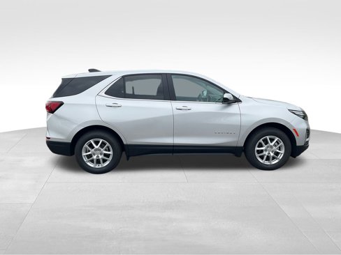 Used 2022 Chevrolet Equinox LT image 25
