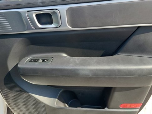 Used 2024 Hyundai Santa Fe SE image 23