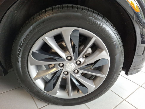 Certified 2021 Buick Encore GX Essence w/ Advanced Technology Package image 8