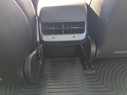 Used 2023 Tesla Model 3 Standard Range image 22