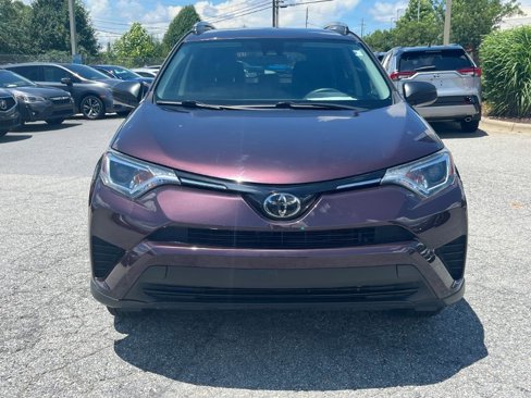Used 2018 Toyota RAV4 LE image 5