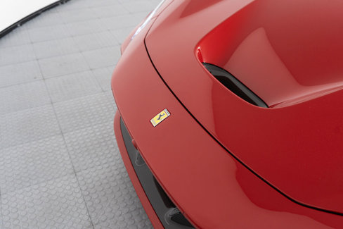 Used 2023 Ferrari F8 Tributo image 11