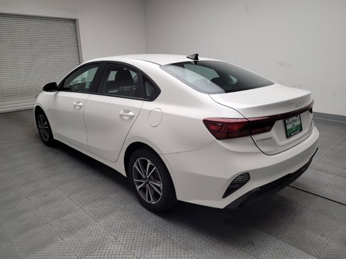 Used 2023 Kia Forte LXS image 5