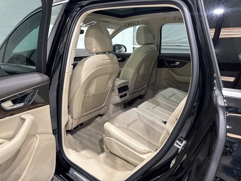 Used 2017 Audi Q7 3.0T Premium Plus image 55