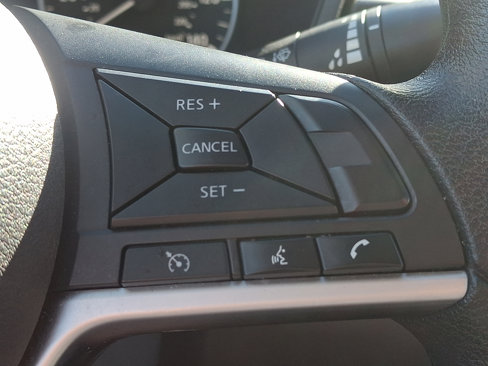 Used 2024 Nissan Altima 2.5 SV image 21