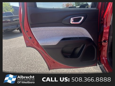 Certified 2023 Jeep Compass Latitude w/ Convenience Group image 15