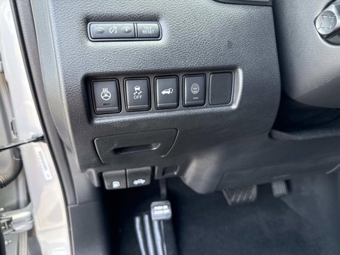 Used 2020 Nissan Murano Platinum image 42
