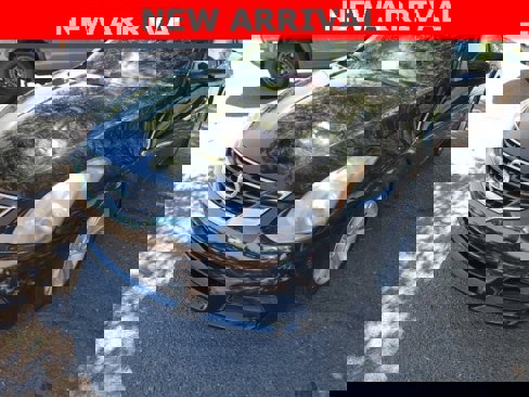 Used 2013 Nissan Altima 2.5 S w/ Premium Pkg image 2