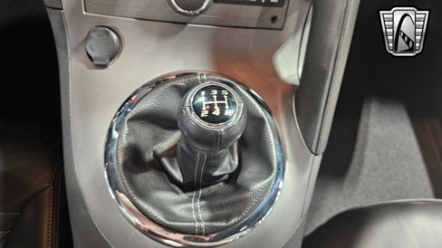 Used 2006 Pontiac Solstice Convertible w/ Premium Package image 25