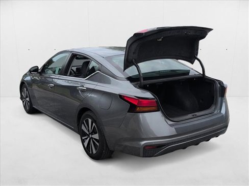 Used 2021 Nissan Altima 2.5 SV image 7