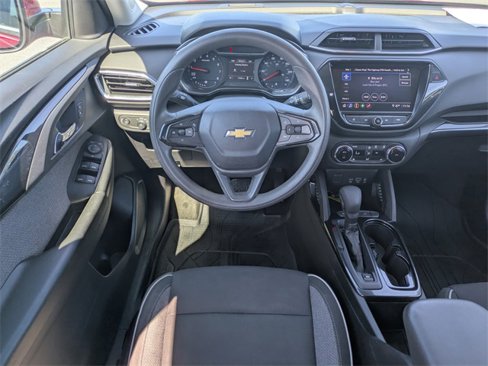 Used 2021 Chevrolet TrailBlazer LT w/ Convenience Package image 17