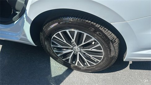 Used 2019 Volkswagen Jetta SEL image 34
