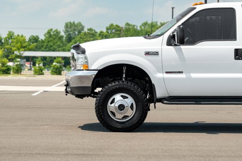 Used 2000 Ford F350 Lariat image 3