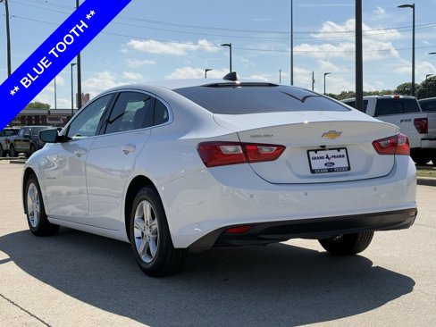 Used 2022 Chevrolet Malibu LS w/ Driver Confidence Package II image 6