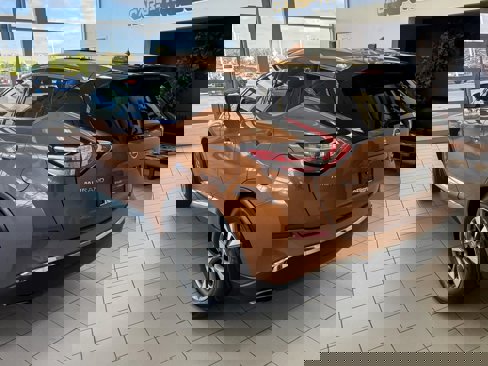 Used 2017 Nissan Murano SL image 2