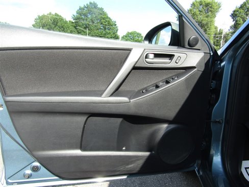 Used 2011 MAZDA MAZDA3 i Touring image 14