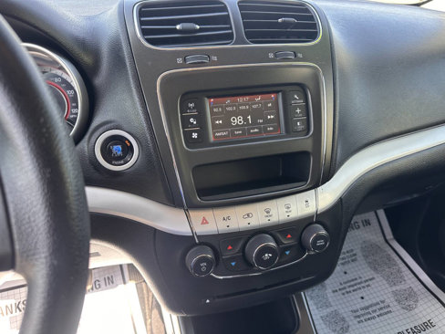 Used 2013 Dodge Journey SXT w/ Flexible Seating Group image 13