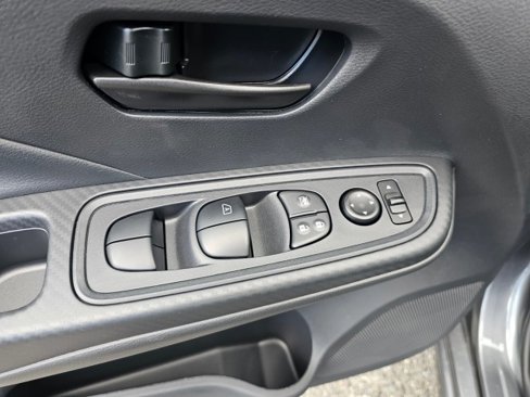 New 2025 Nissan Versa S w/ Trunk Package image 28