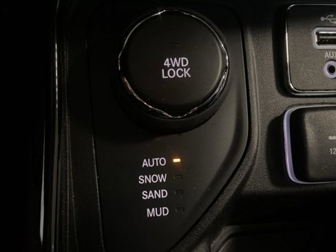 Used 2018 Jeep Compass Limited w/ Safe & Security Group image 22