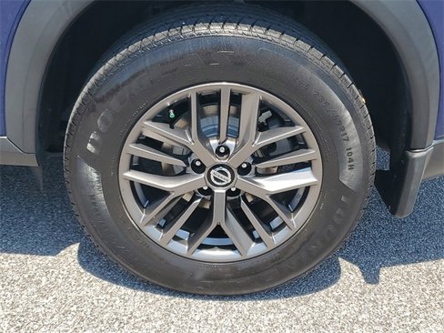 Used 2021 Nissan Rogue S image 31