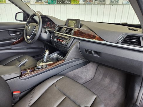 Used 2015 BMW 328i Sedan image 2