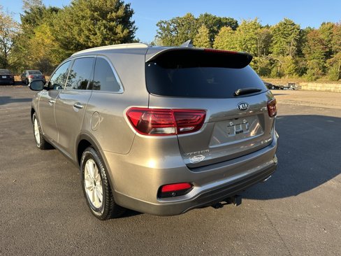Used 2019 Kia Sorento LX w/ LX V6 Convenience Package image 7