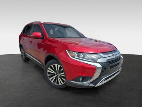 Used 2020 Mitsubishi Outlander GT image 2