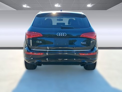 Used 2016 Audi Q5 2.0T Premium Plus w/ Technology Package image 9