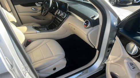 Used 2020 Mercedes-Benz GLC 300 image 19