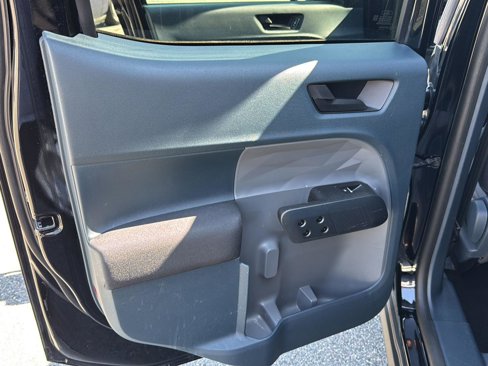 Certified 2022 Ford Maverick XL image 15
