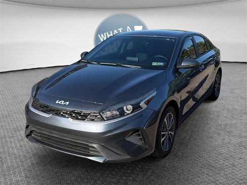 Certified 2022 Kia Forte LXS w/ LXS Technology Package image 8