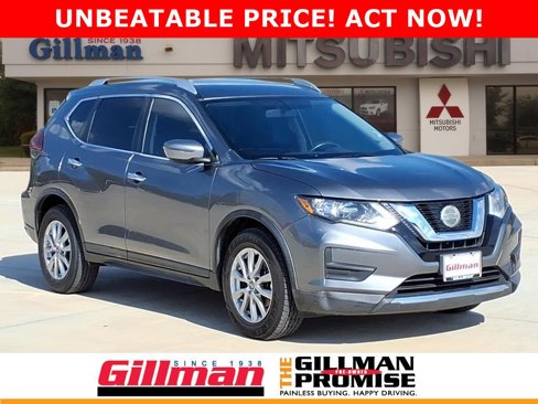 Used 2018 Nissan Rogue SV image 1