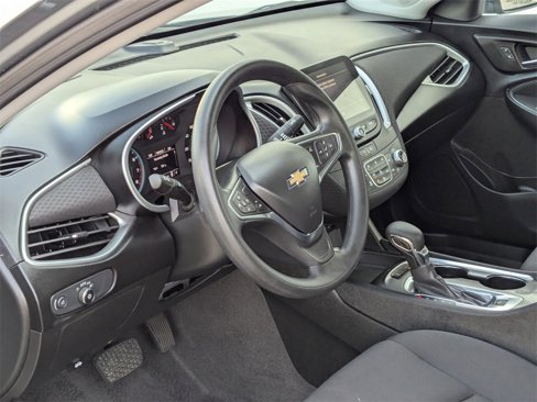 Used 2024 Chevrolet Malibu LT image 11