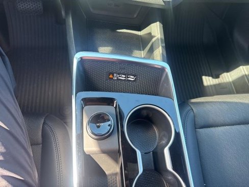 New 2026 Chevrolet Equinox LT w/ Convenience Package II image 16