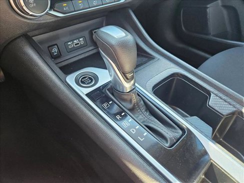 Used 2024 Nissan Sentra SV image 12