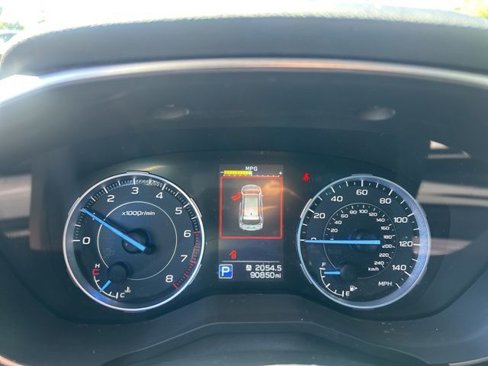 Used 2019 Subaru Ascent Limited image 9