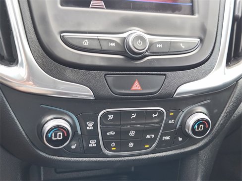Used 2020 Chevrolet Equinox LT image 26