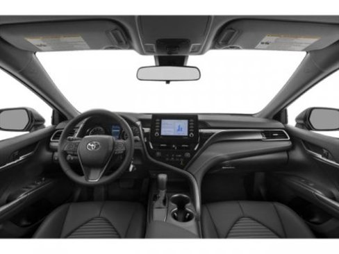 Used 2022 Toyota Camry SE image 11