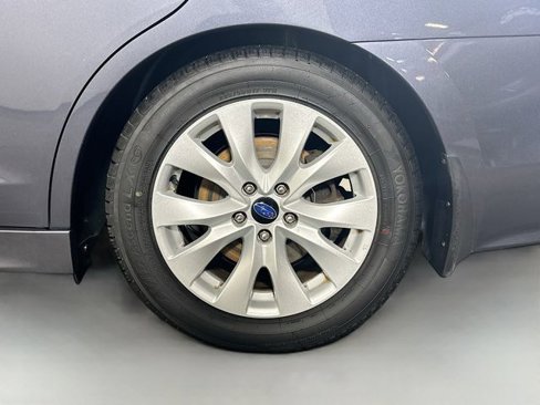 Used 2015 Subaru Legacy 2.5i Premium w/ Moonroof Package image 31