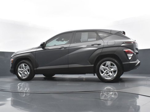 Certified 2025 Hyundai Kona SE image 26