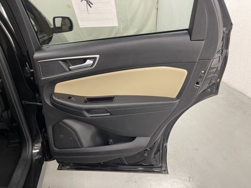 Used 2019 Ford Edge SEL w/ Equipment Group 201A image 13