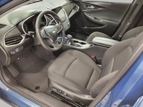 Used 2024 Chevrolet Malibu LT image 9