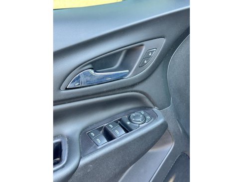 Used 2020 Chevrolet Equinox LT image 6