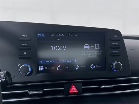 New 2025 Hyundai Elantra SE image 13