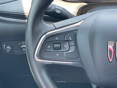 Used 2024 Buick Encore GX Sport Touring image 13