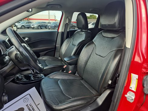 Used 2021 Jeep Compass Limited image 18