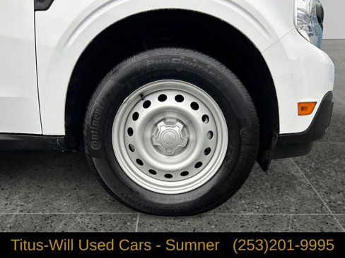 Used 2023 Ford Maverick XL image 9